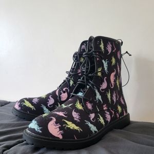 Women's Size 10 Dinosaur Print Boots